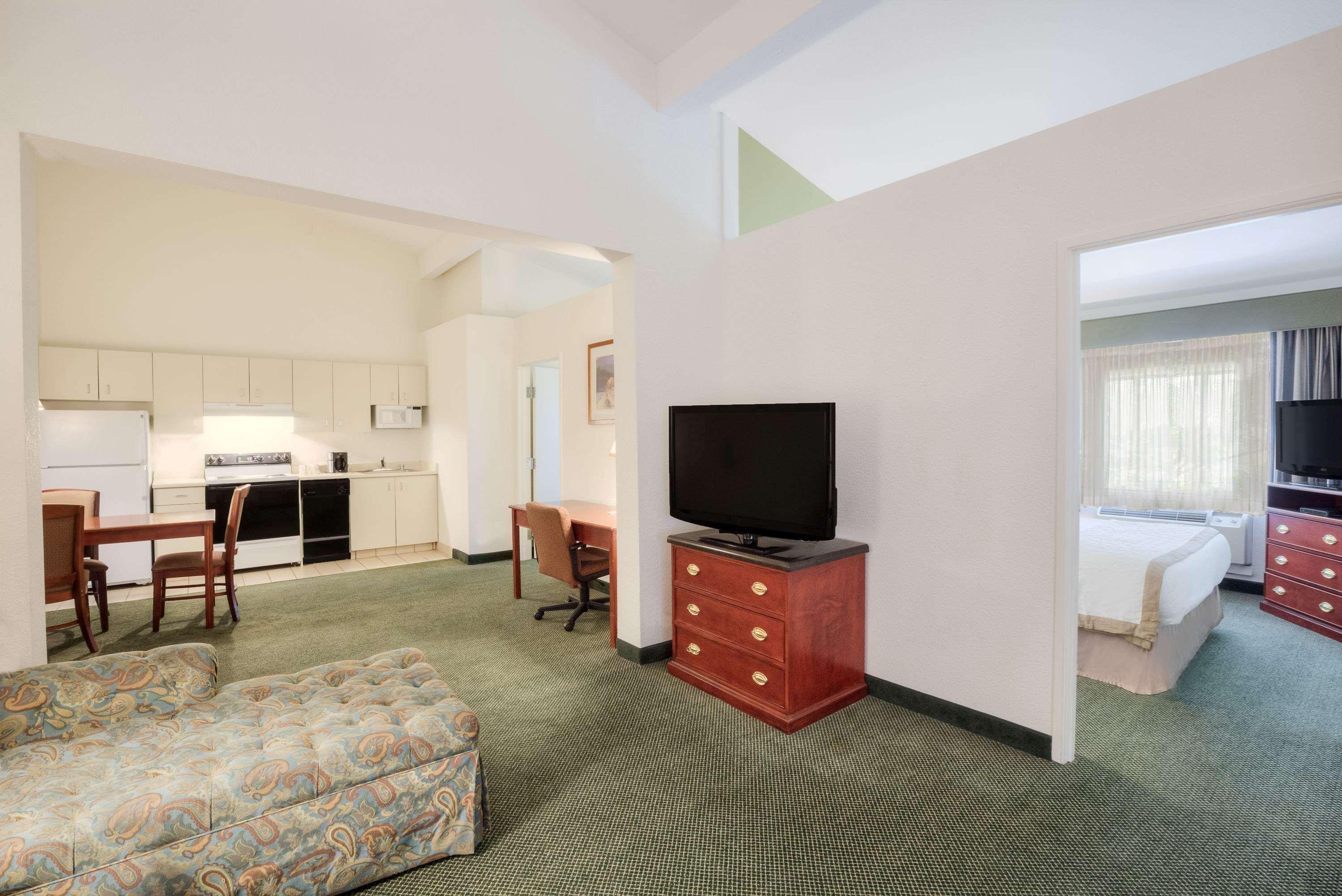 Hawthorn Sacramento