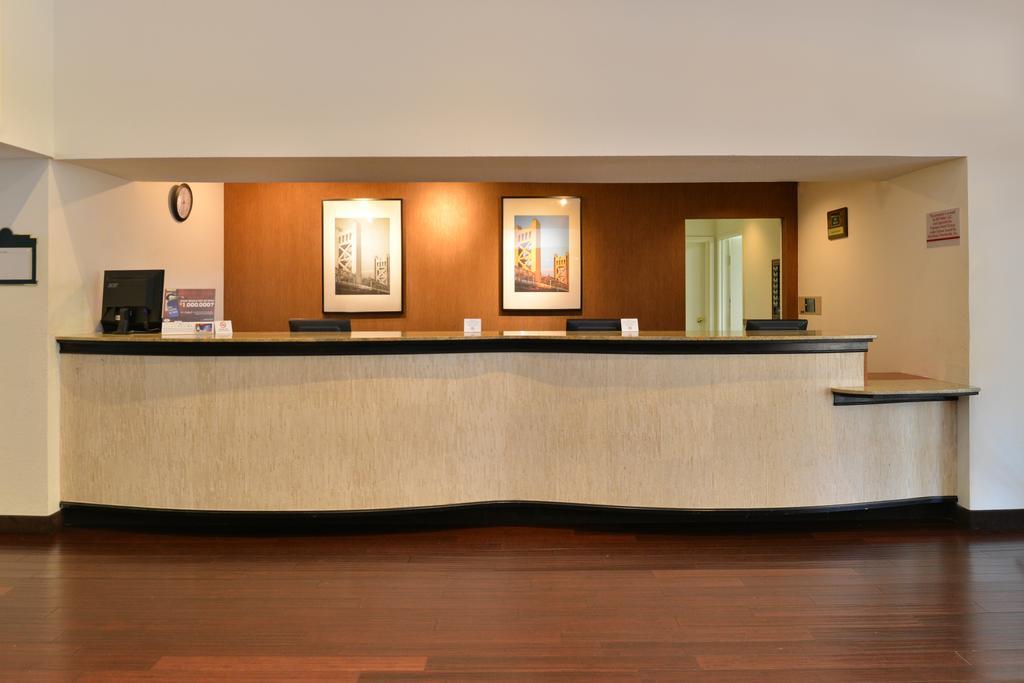 Hawthorn Sacramento